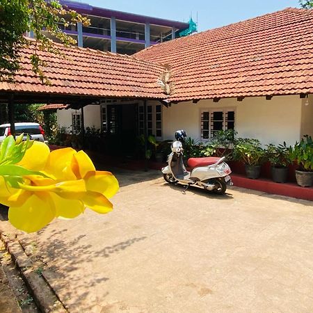 Coorg Daffodil Guesthouse Madikeri Buitenkant foto