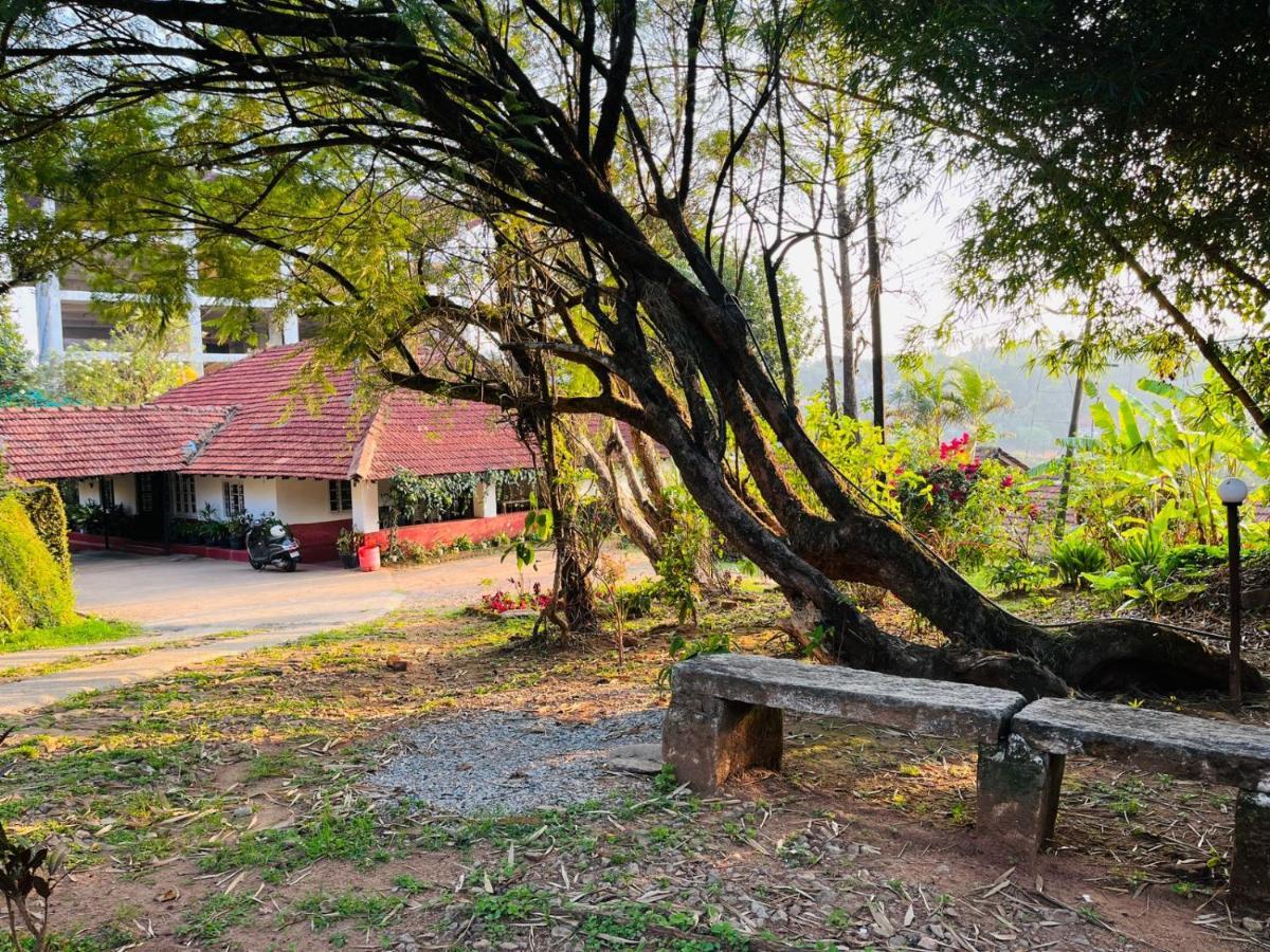 Coorg Daffodil Guesthouse Madikeri Buitenkant foto