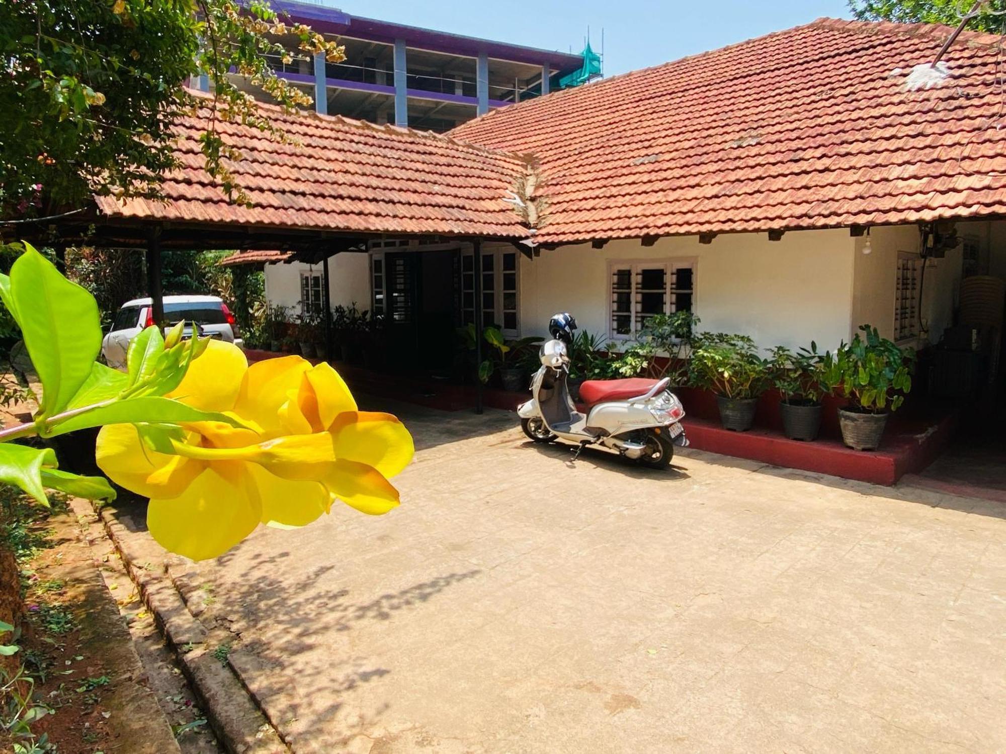 Coorg Daffodil Guesthouse Madikeri Buitenkant foto