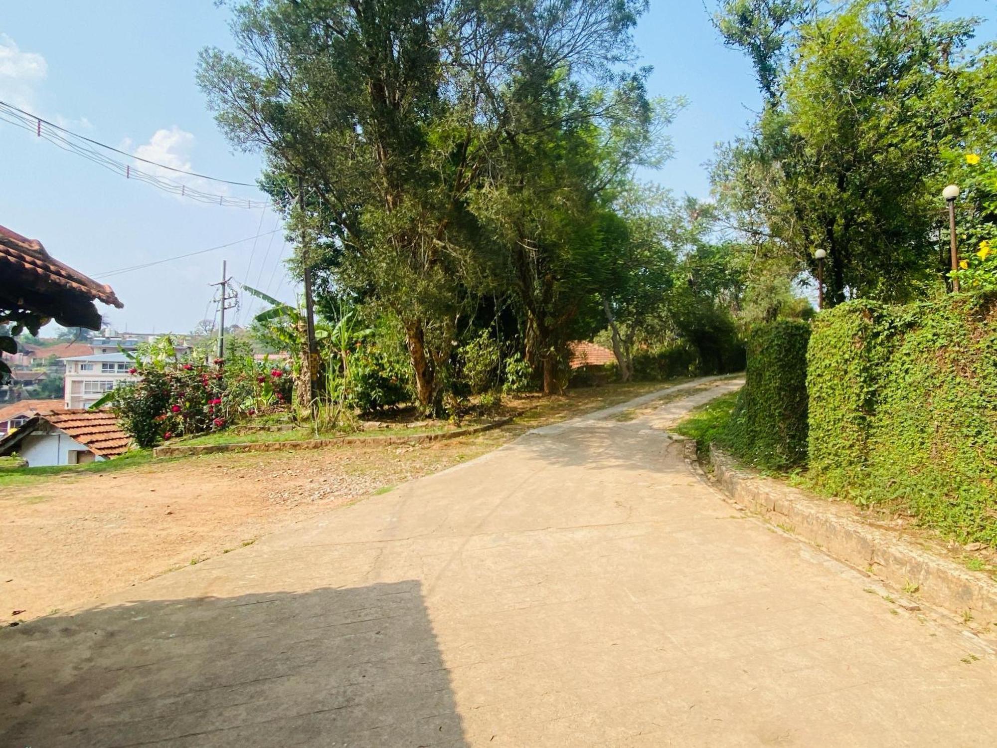 Coorg Daffodil Guesthouse Madikeri Buitenkant foto